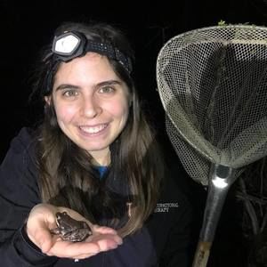 Meet your Posher, Mona